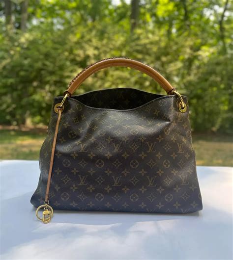 louis vuitton monogram favorite|louis Vuitton Monogram empreinte.